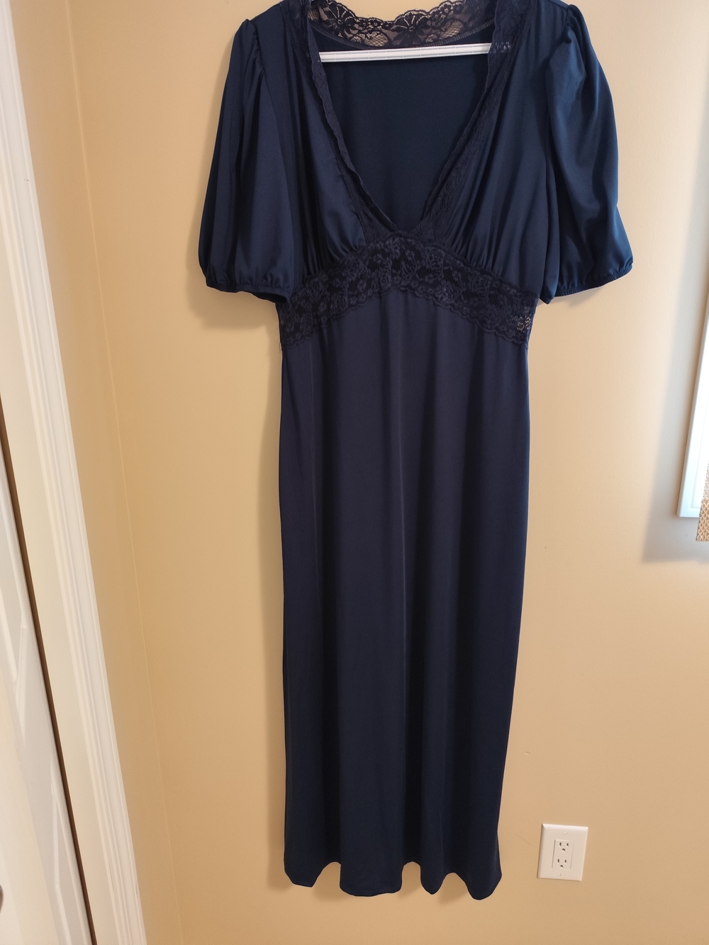 Navy Lace-Trim Maxi Dress with Puff Sleeves
